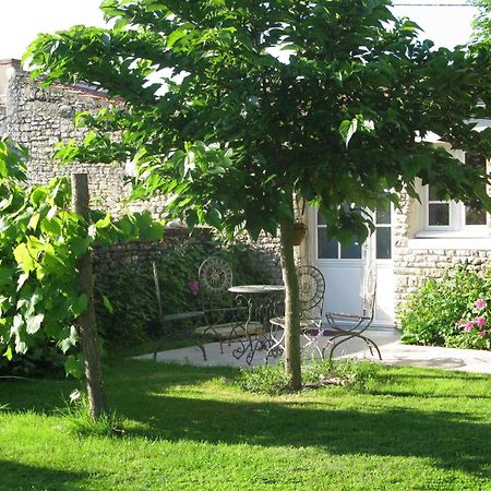 La Claverie Sainte-Radégonde-des-Noyers エクステリア 写真
